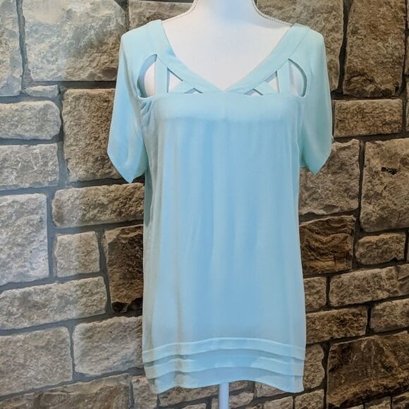 Entro mint green cage neck, size small oversized - Picture 1 of 5